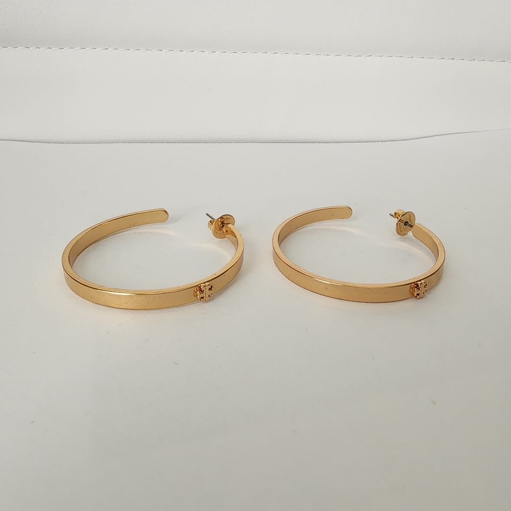 Auth Tory Burch Kira Hoop Earrings